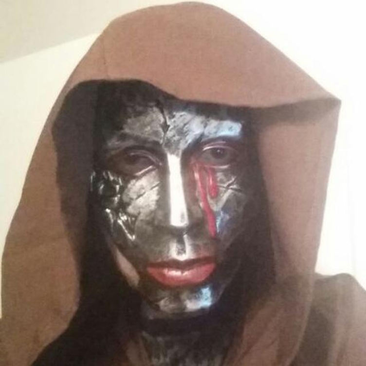 Profile picture for the comic artist, Sushi_Senpai